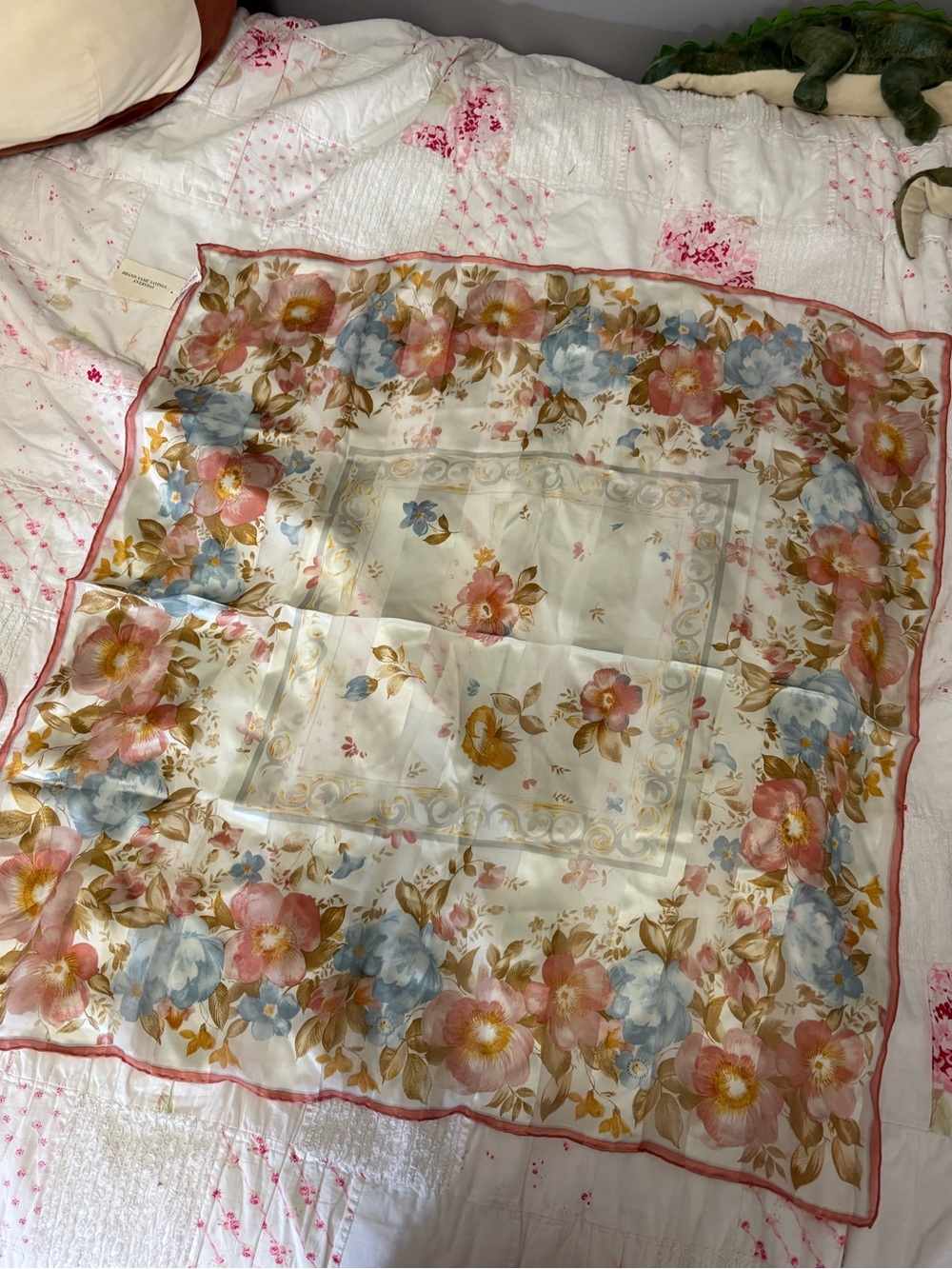 100% SILK large vintage scarf NEW!